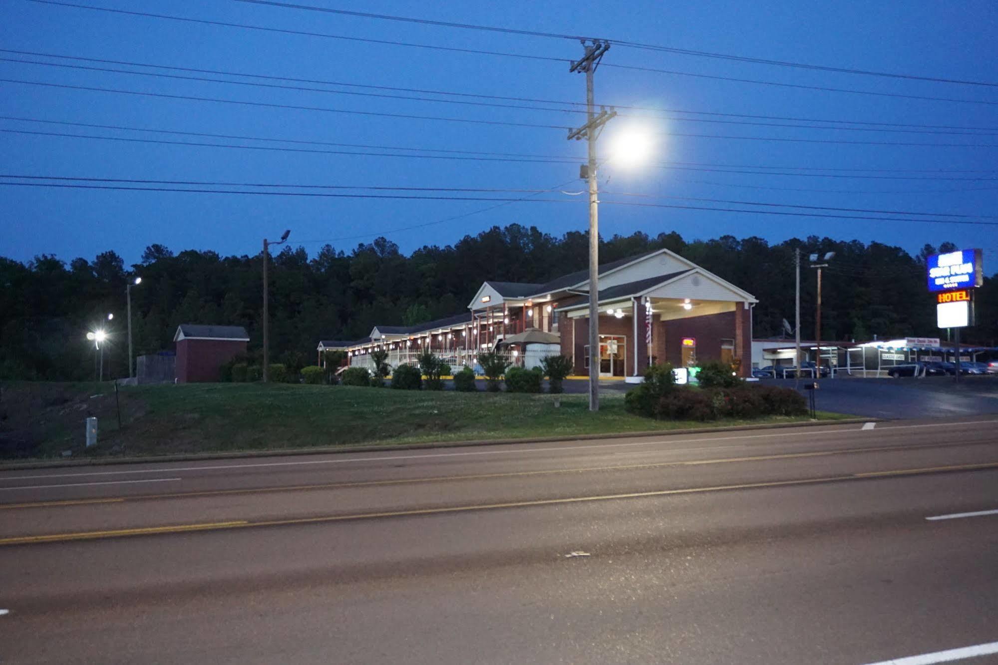 Star Plus Inn & Suites Selmer Extérieur photo