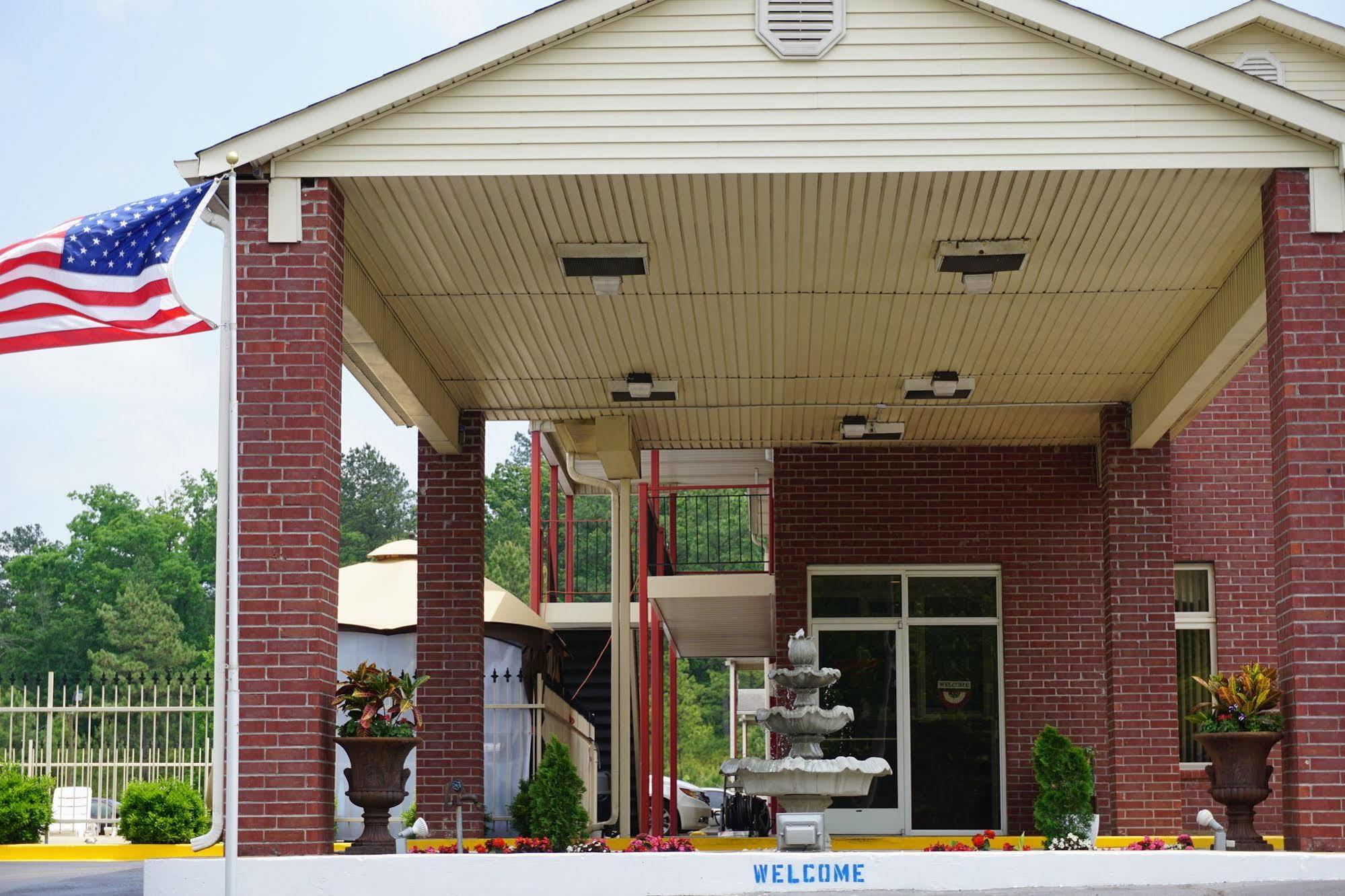 Star Plus Inn & Suites Selmer Extérieur photo